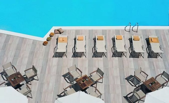 AMARILIA HOTEL в 24 км от аэропорта и в 5 км от нашей клиники